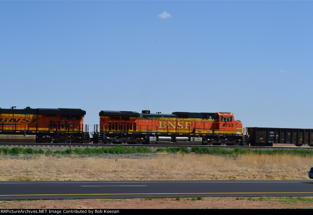 BNSF 4733